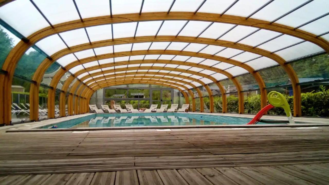 Charmante Maison Avec Piscine Partagee A Le Buisson-De-Cadouin Exterior foto