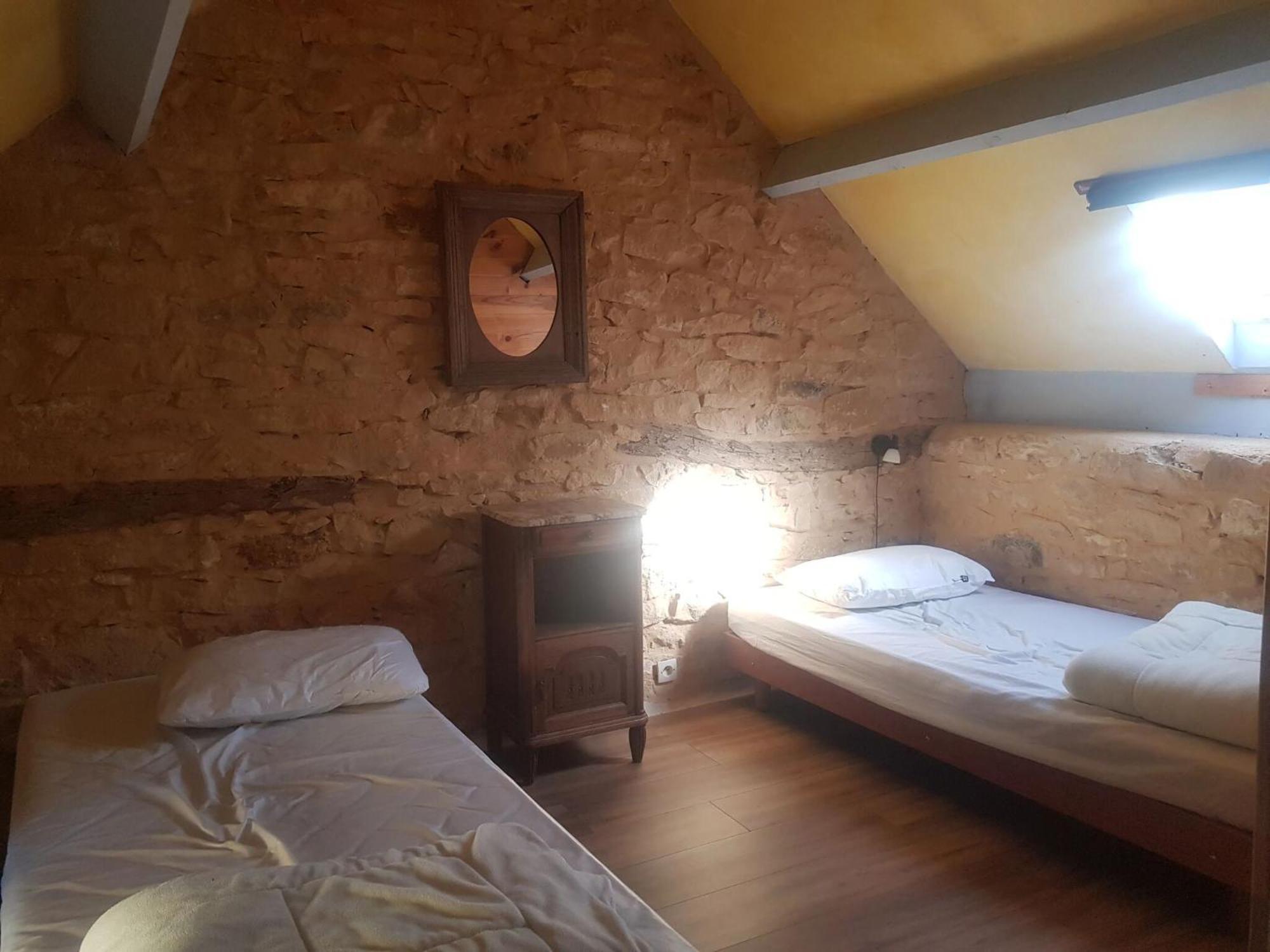 Charmante Maison Avec Piscine Partagee A Le Buisson-De-Cadouin Exterior foto